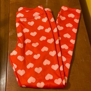 Heart designed leggings.